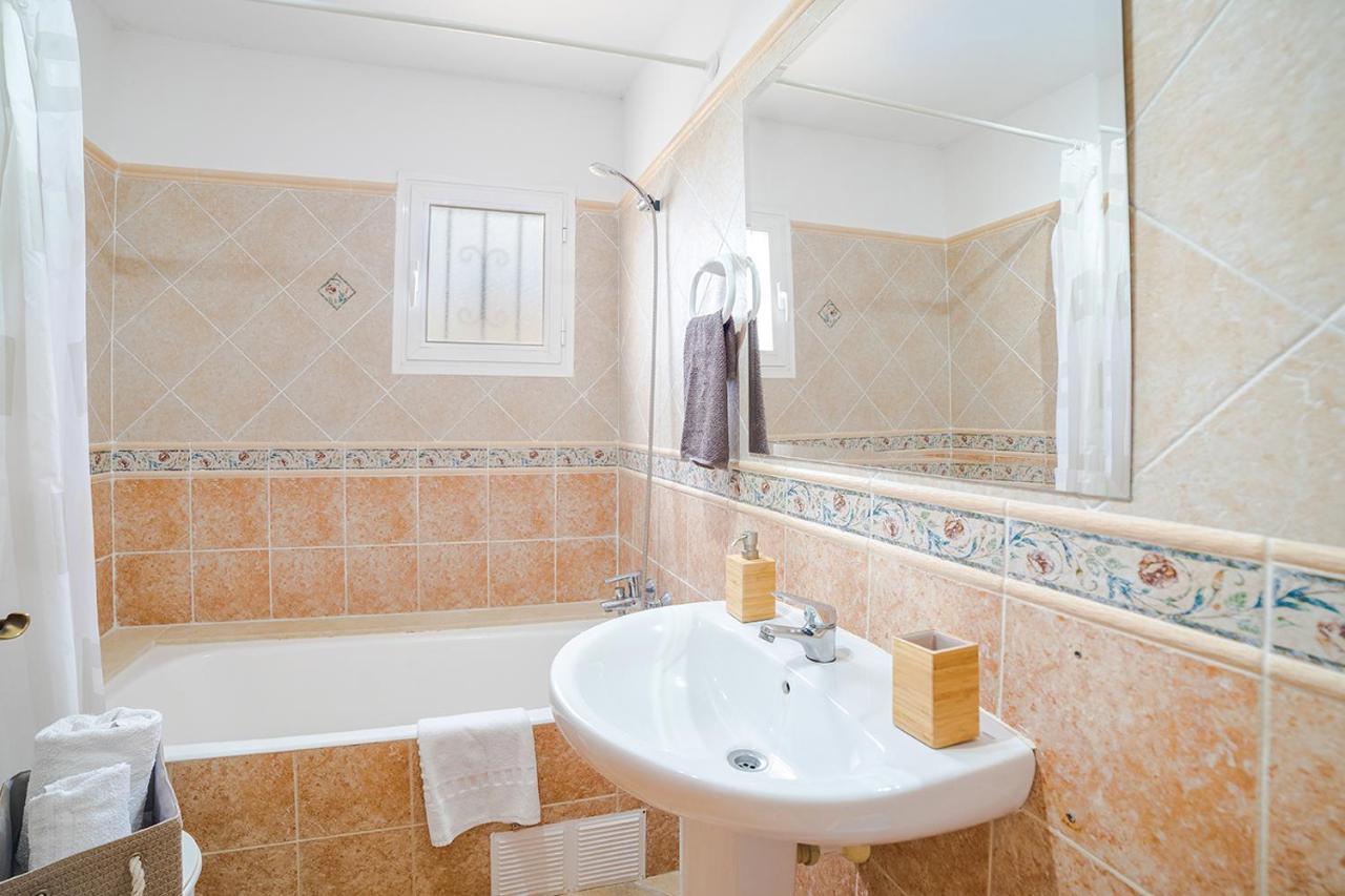 Villa Tucan Alcudia Cycling Exterior photo